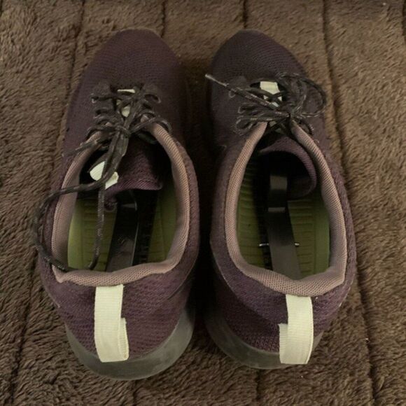 Nike Roshe Run Black - Picture 5 of 7